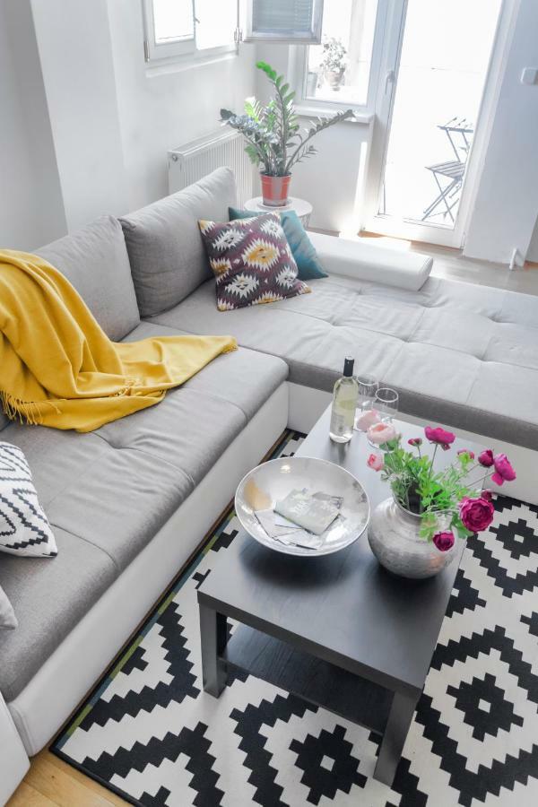 Pollock Apartment In Old Town Bratislava Dış mekan fotoğraf