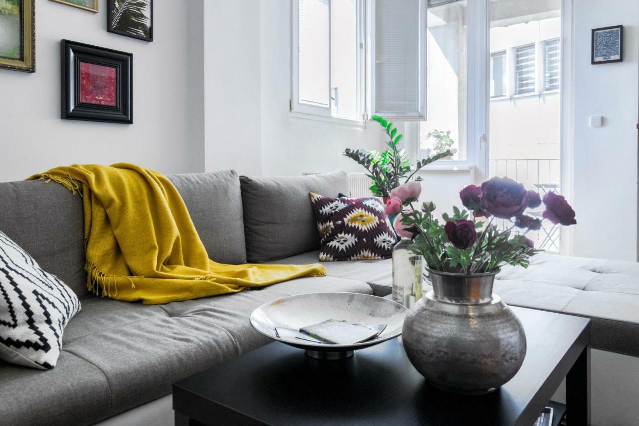 Pollock Apartment In Old Town Bratislava Dış mekan fotoğraf